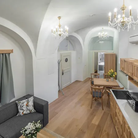 Blue Oak Praha